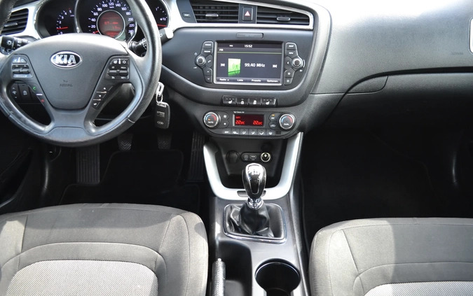 Kia Ceed cena 39900 przebieg: 180964, rok produkcji 2015 z Kałuszyn małe 704
